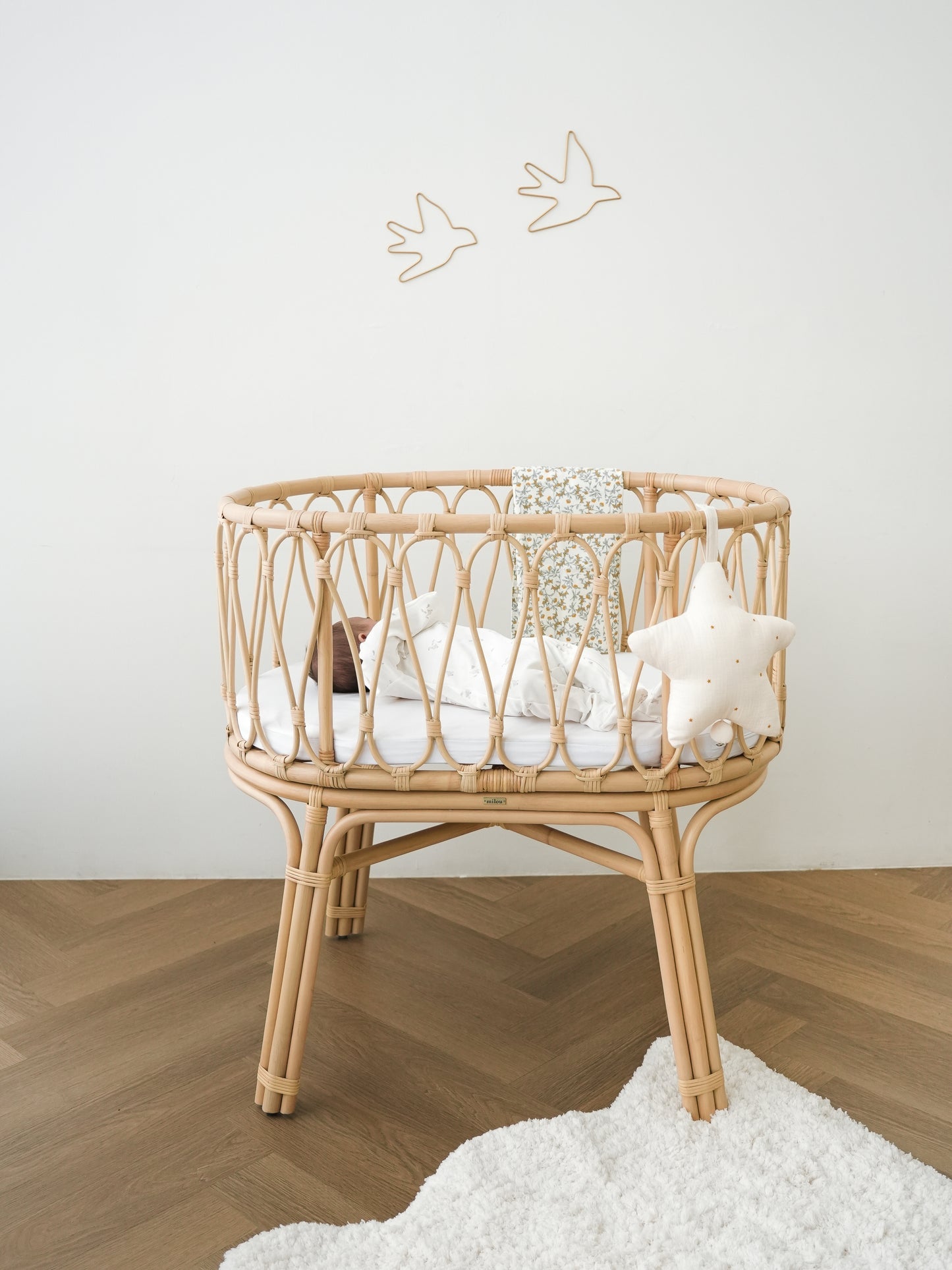 Wavy Bassinet